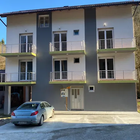 Braca Kovacevic Appartement Foca